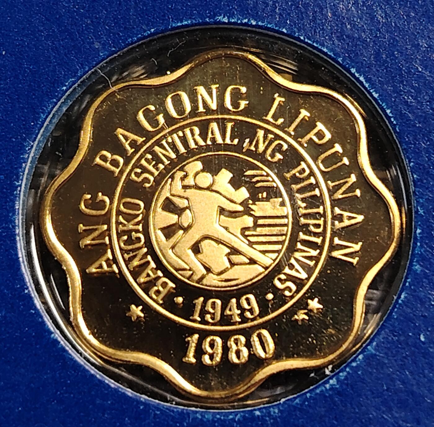 布加迪🐬～世界钱币(上海)🌾第 288 期 /  各国套币和散币