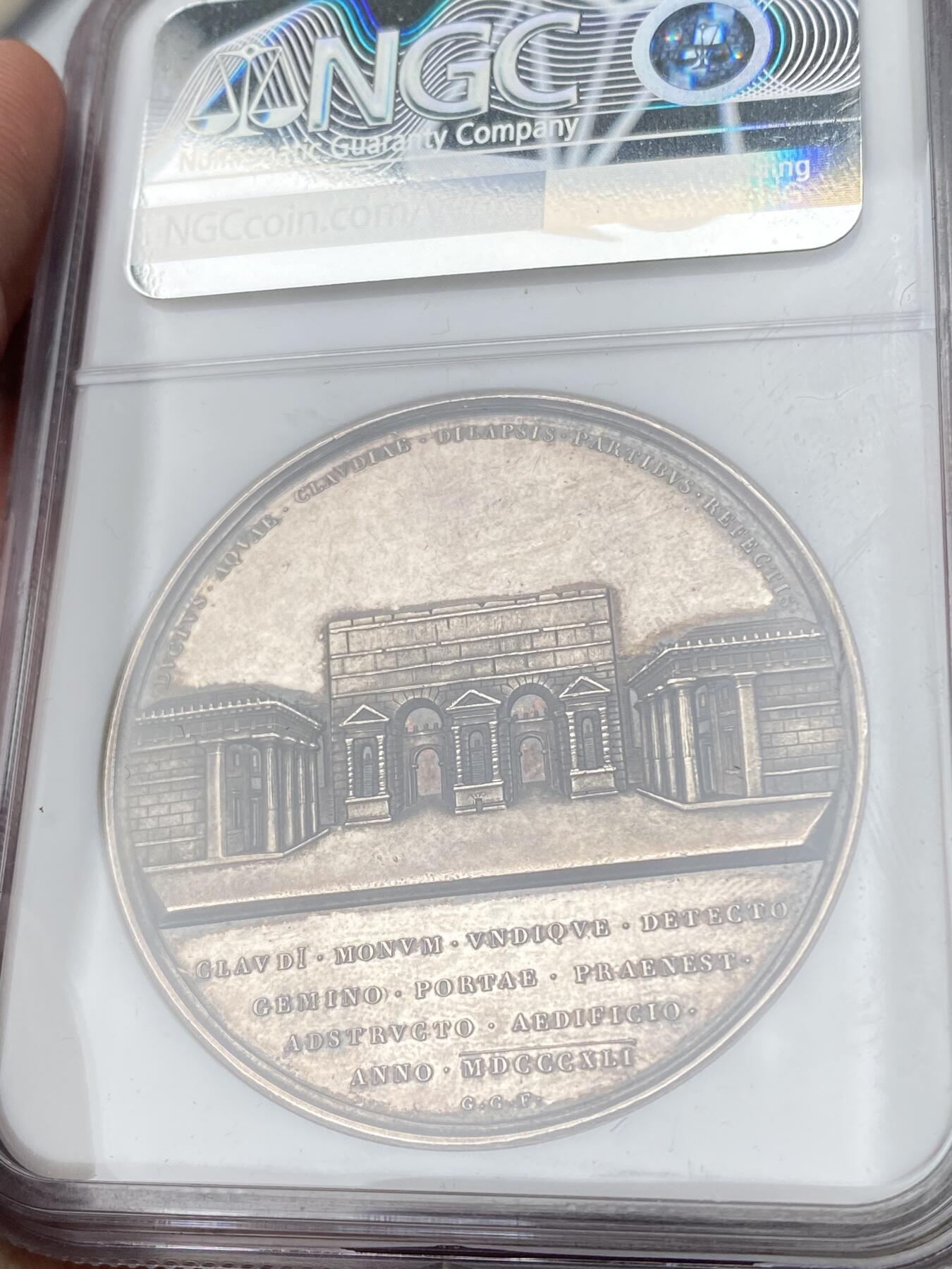 万国钱币拍卖第065期