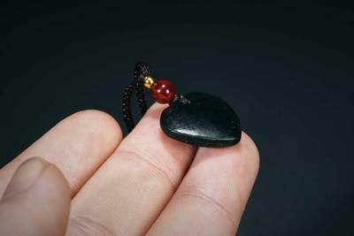 上海都达杂项专场102【全场包邮】  天然和田玉青玉心型吊坠挂件 附鉴定证书96-268