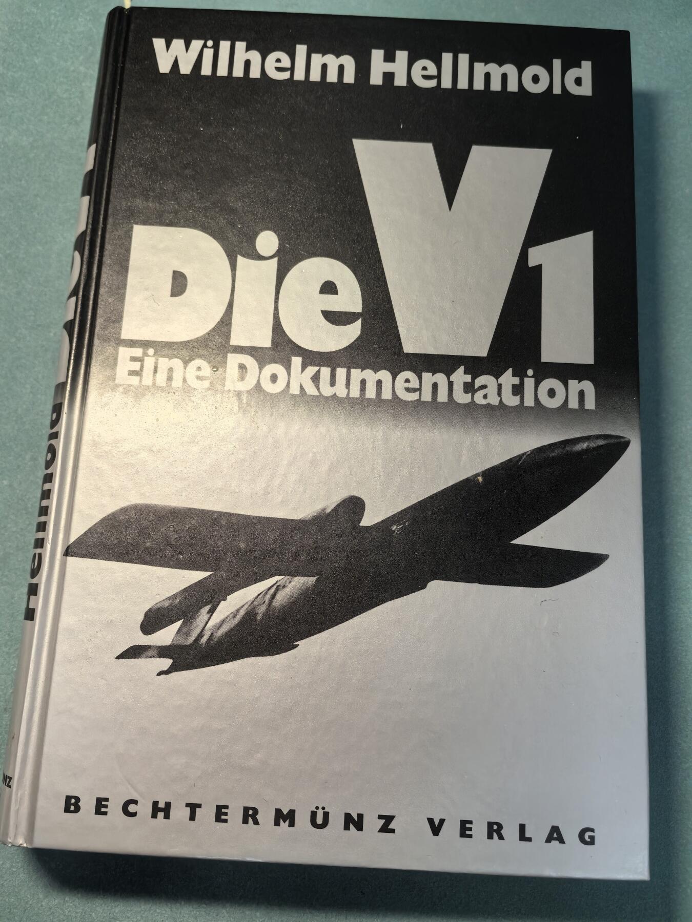 盛世勋华——号角文化勋章邮票专场拍卖第313期 德文军事历史文献 V-1导弹：纪实资料 最全面的V-1导弹著作 厚达310页