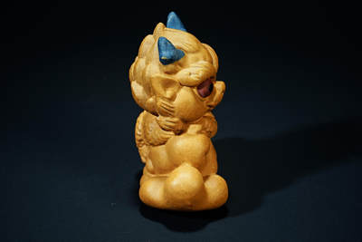 上海都达杂项专场102【全场包邮】  紫砂段泥小萌龙茶宠摆件96-52