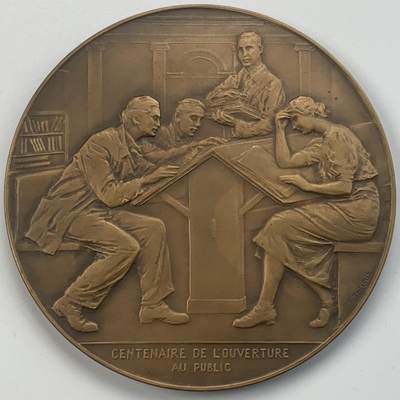 掌中浮雕-藏着的欧洲第057场 - 1940年比利时皇家图书馆公众开放一百周年纪念铜章，70mm；  比利时艺术勋章之友#69——Centenary of the openingof the royallibrary to the public  雕刻家：Pierre Theunis   