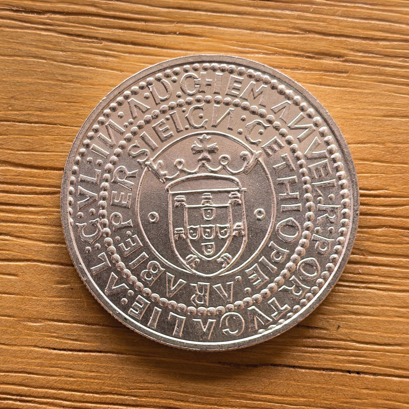 道一币馆币章第一百七十三场 葡萄牙1983年第十七届欧洲艺术展1000埃斯库多银币  21g 835s