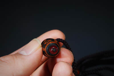 上海都达杂项专场102【全场包邮】  九眼玛瑙天珠96-56