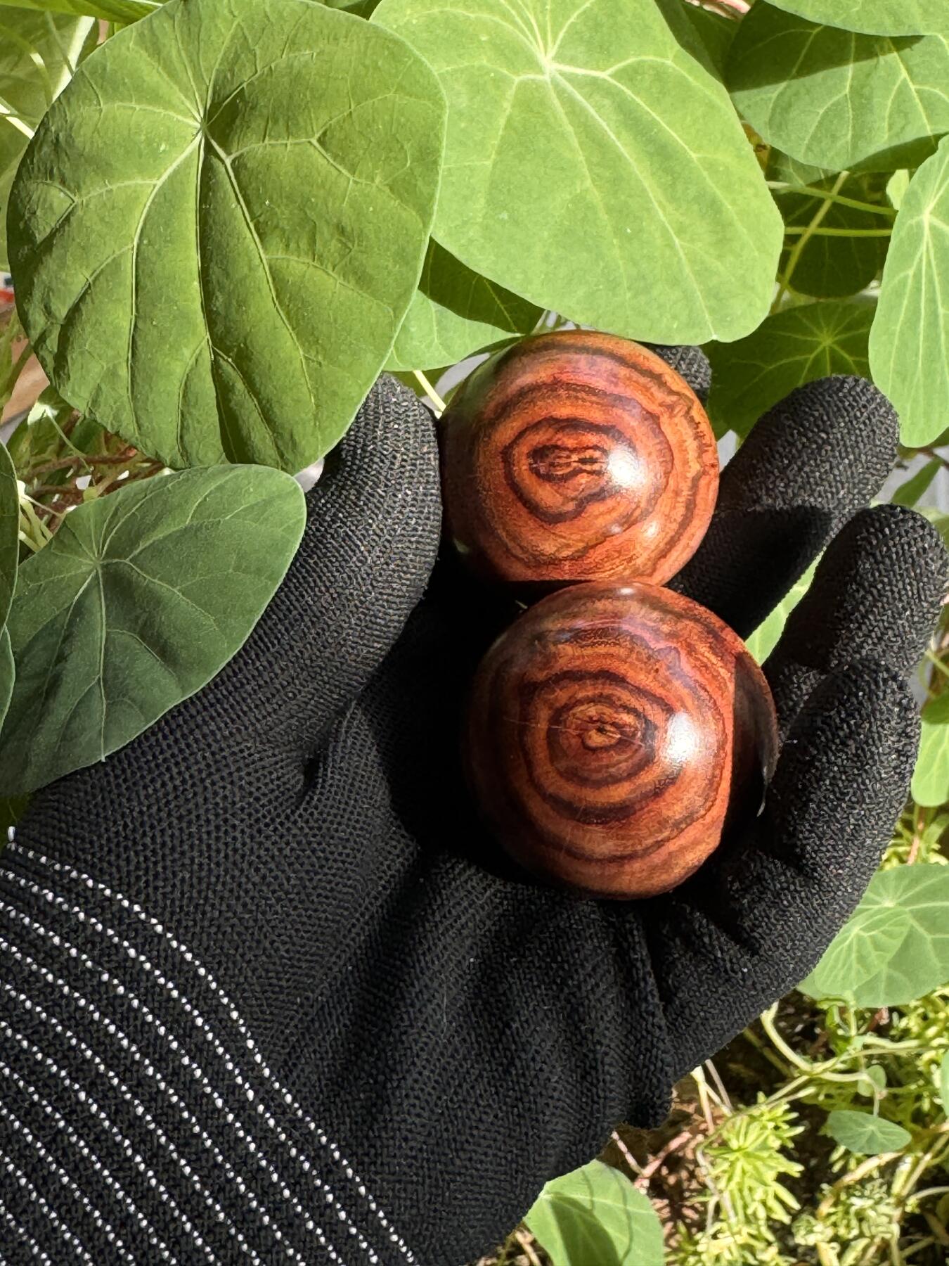 零元拍：海南黄花梨4.0大手球，满花鬼脸