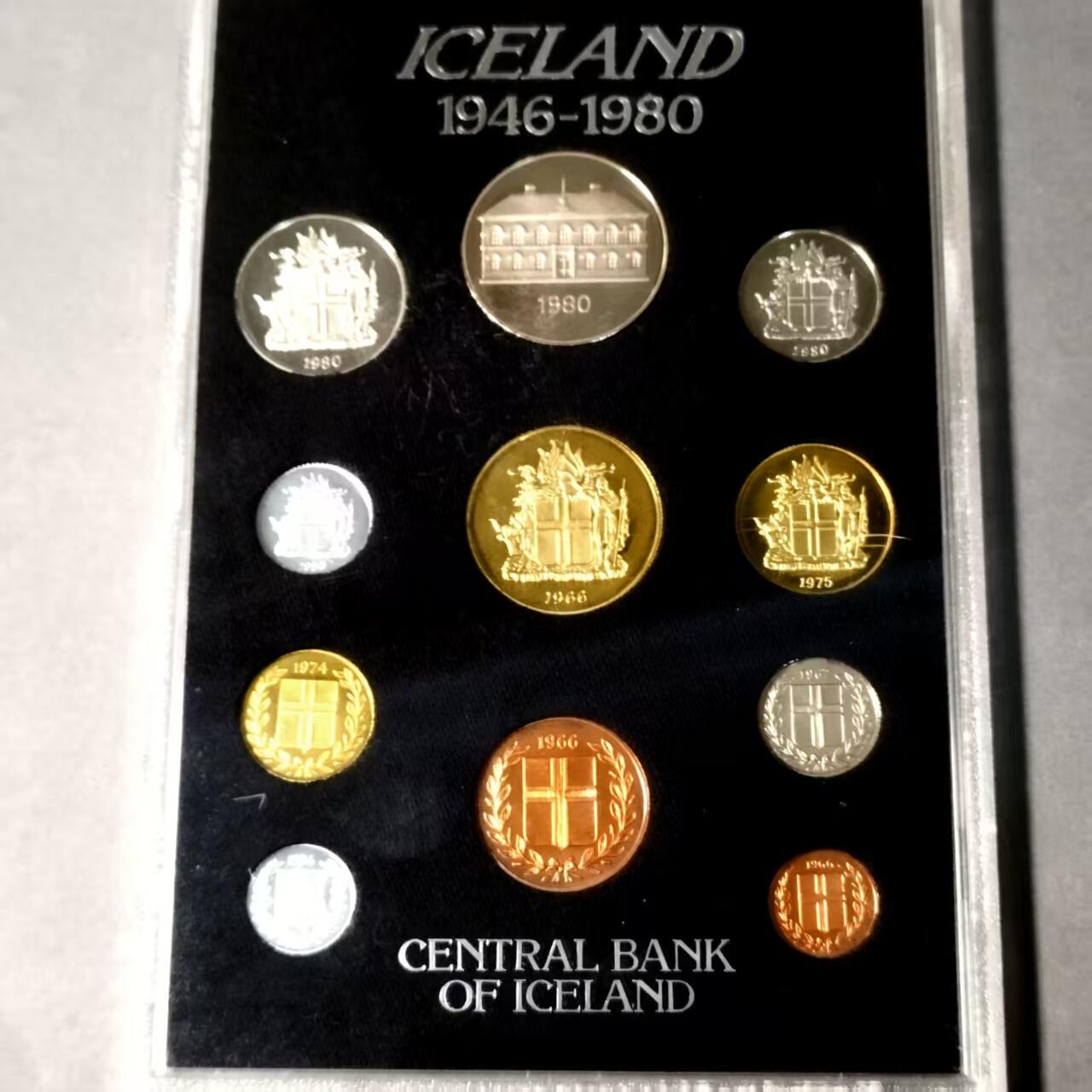 长老汇马年精选第十六场拍卖 冰岛1946-1980年皇家造币厂经典信封装官方精制套币，发行量15000套，淘宝闲鱼价格不低于600元