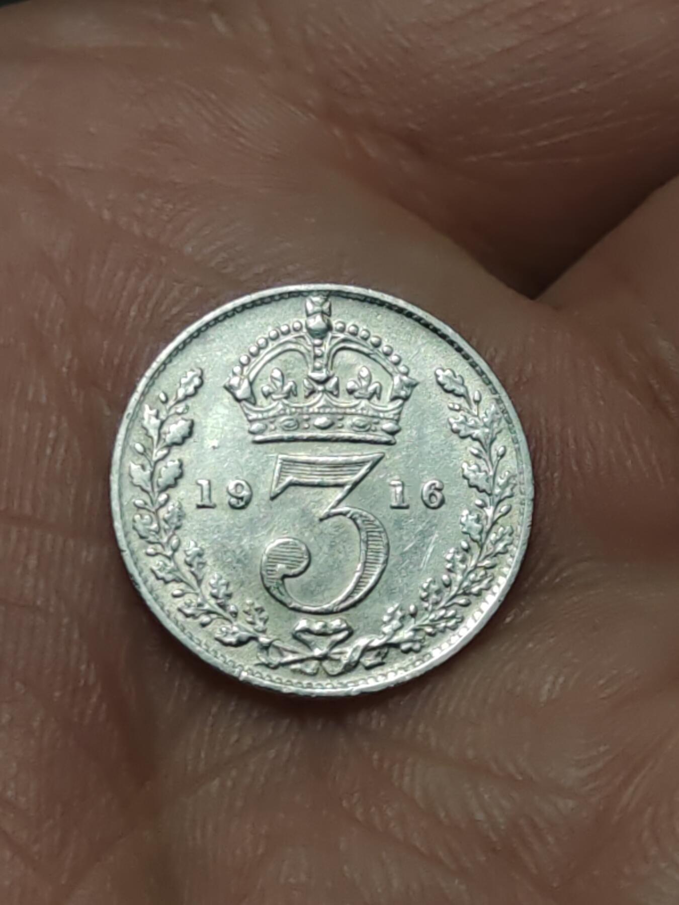 2026年第四十二场(总第二百一十一场）外国好品散币场(佣金3%) 英国🇬🇧1916年3便士银币(乔治五世第一版，925高银)