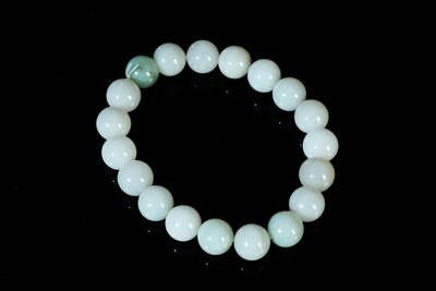 上海都达杂项专场102【全场包邮】  石英岩玉1.0圆珠手串 附鉴定证书96-196