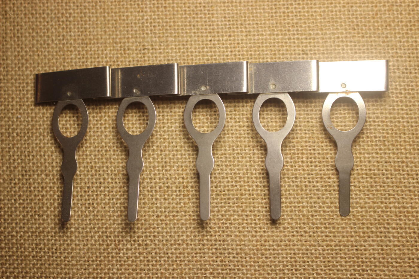 2026.4.11苏、日主题拍卖 五联挂架，钢质，近库存品相