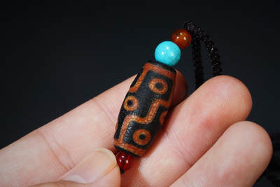 上海都达杂项专场102【全场包邮】  九眼玛瑙天珠96-56