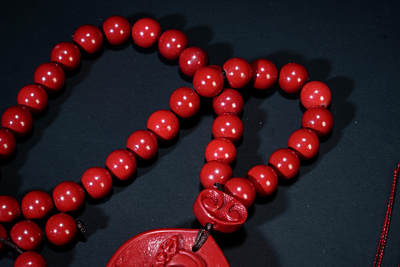 上海都达杂项专场102【全场包邮】  天然紫金砂地藏王菩萨吊坠连朱砂链子车挂96-57