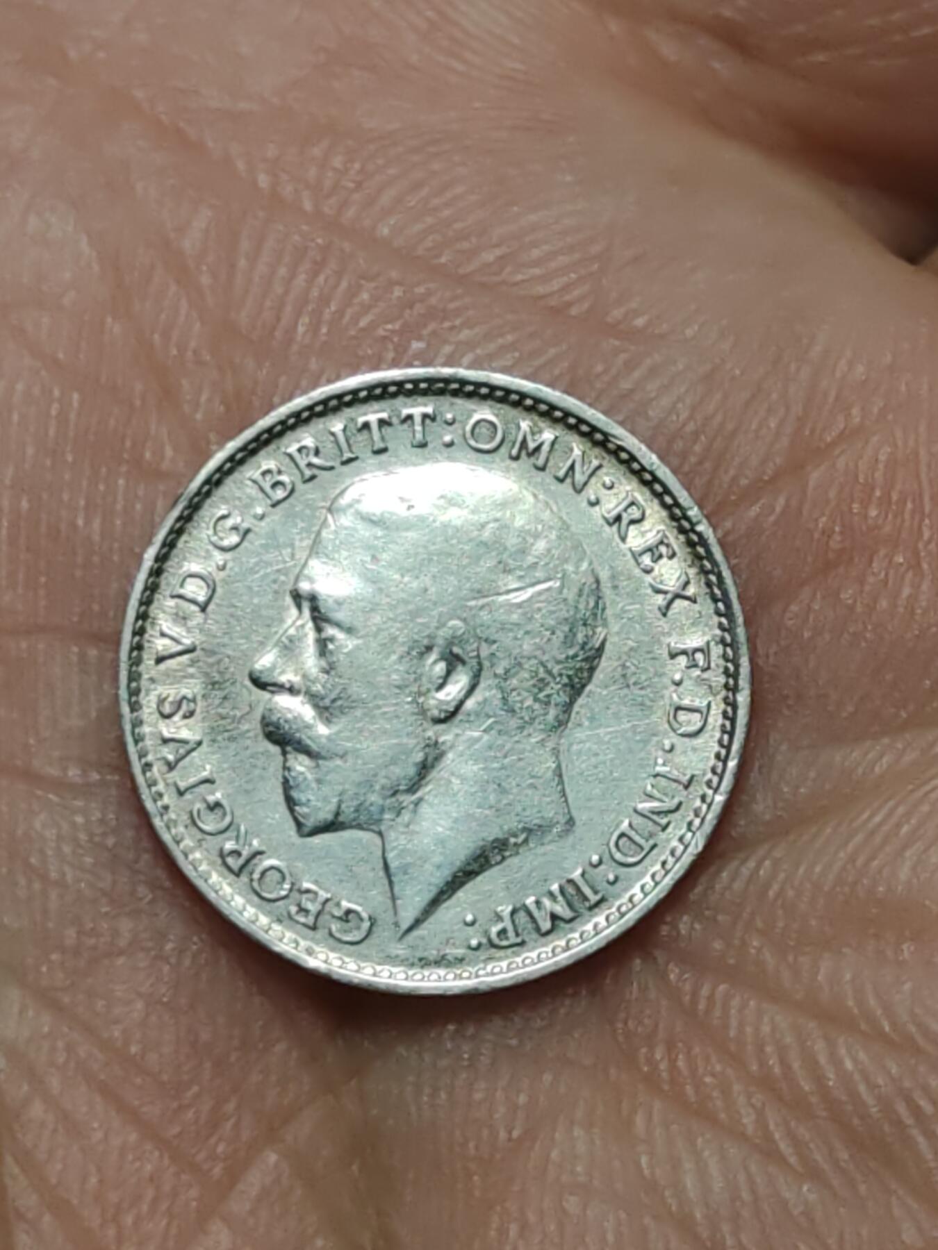 2026年第四十二场(总第二百一十一场）外国好品散币场(佣金3%) 英国🇬🇧1916年3便士银币(乔治五世第一版，925高银)