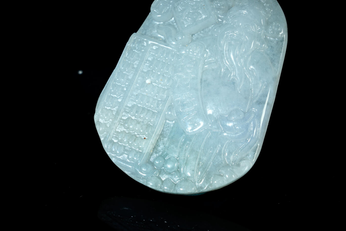 上海都达杂项专场六十九【全场包邮】 天然冰种翡翠（A货）精雕《财神爷》挂件 附鉴定证书96-10