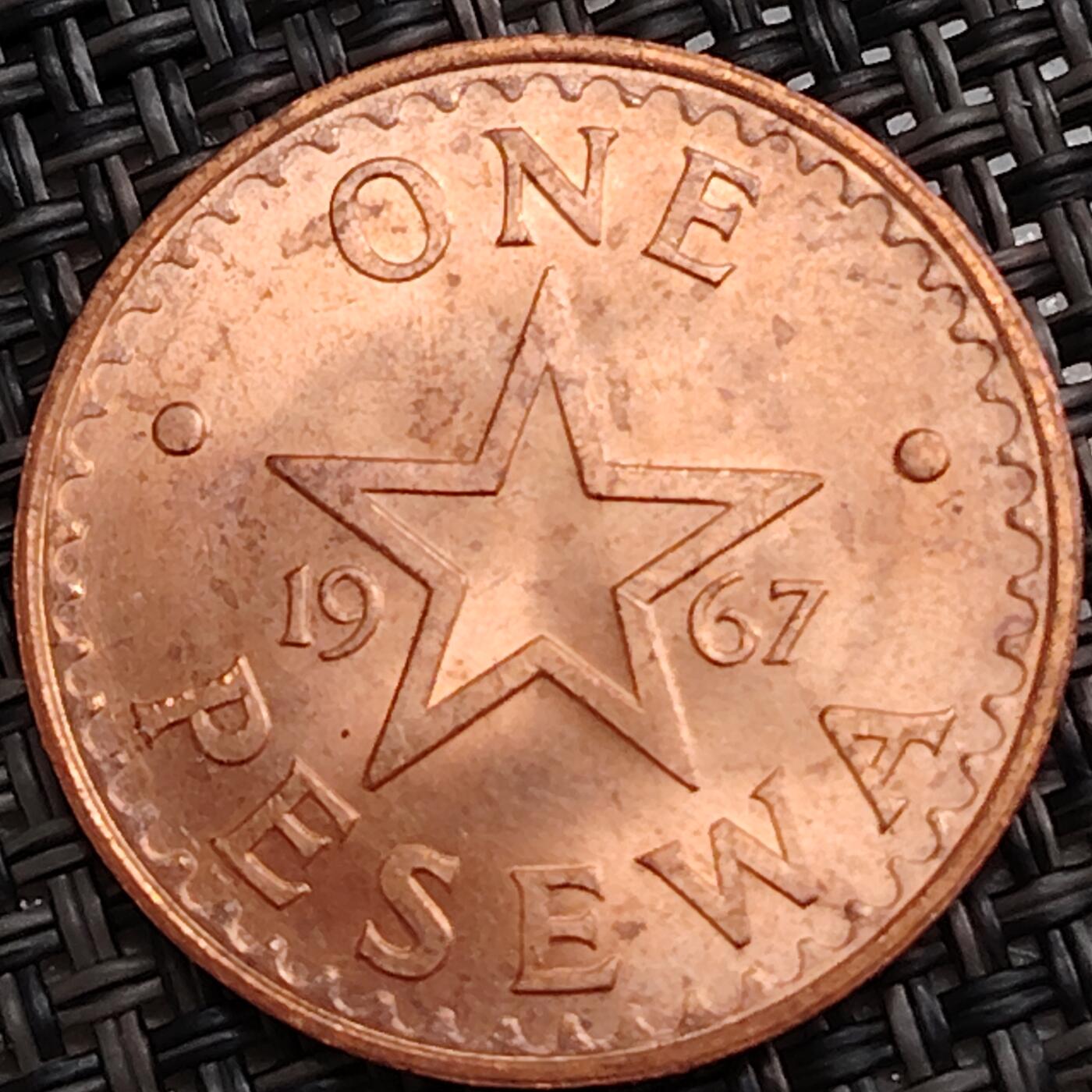 布加迪🐬～世界钱币(上海)🌾第 288 期 /  各国套币和散币 加纳🇬🇭 1967年 1比赛瓦