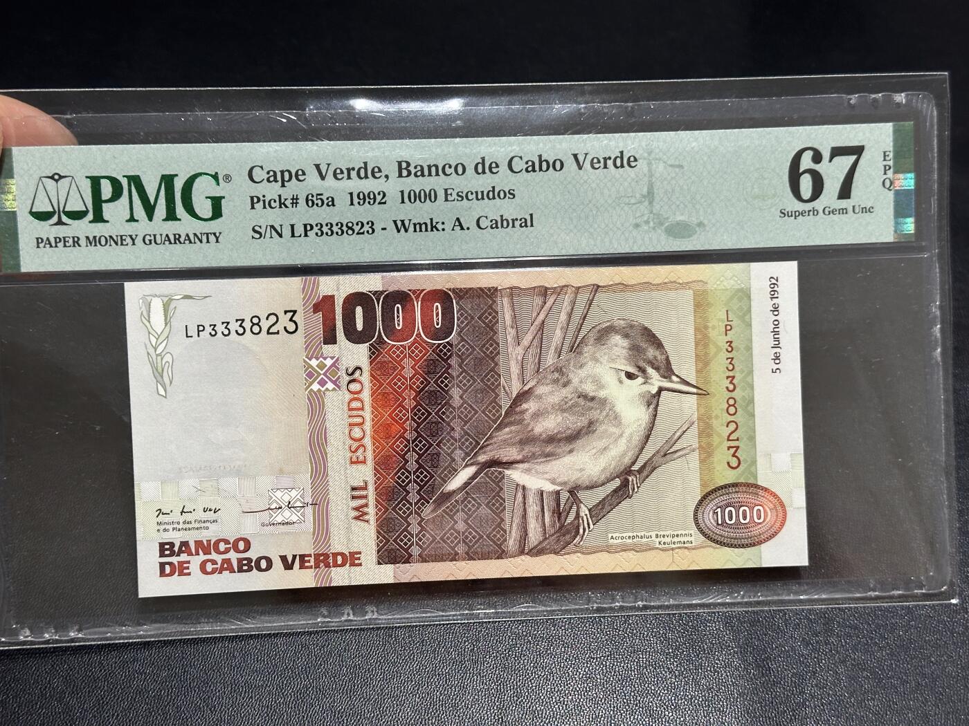 《外钞收藏家》第六百二十五期（精选场）（长期征集拍品、欢迎藏友们联系合作） 1992年佛得角1000 PMG67 豹子头333 无47