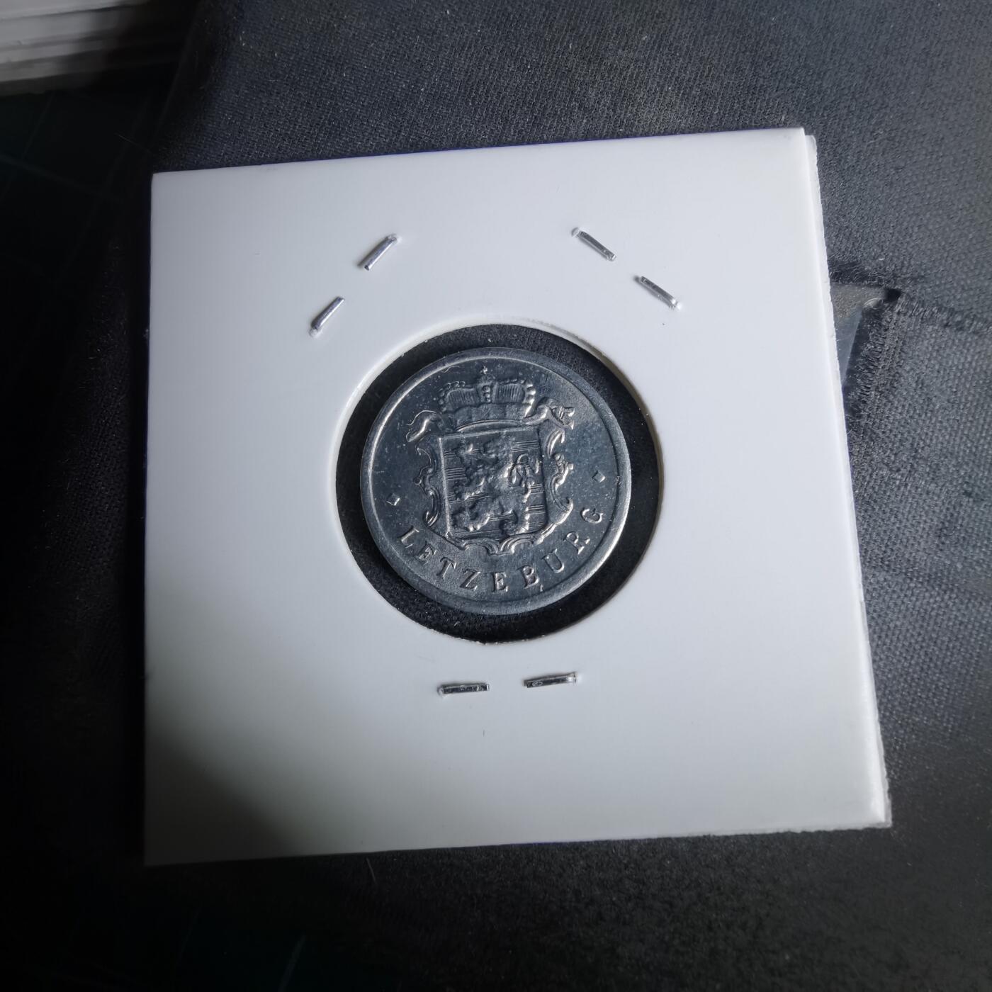 沼泽如烟--第1044场 卢森堡1970年25分