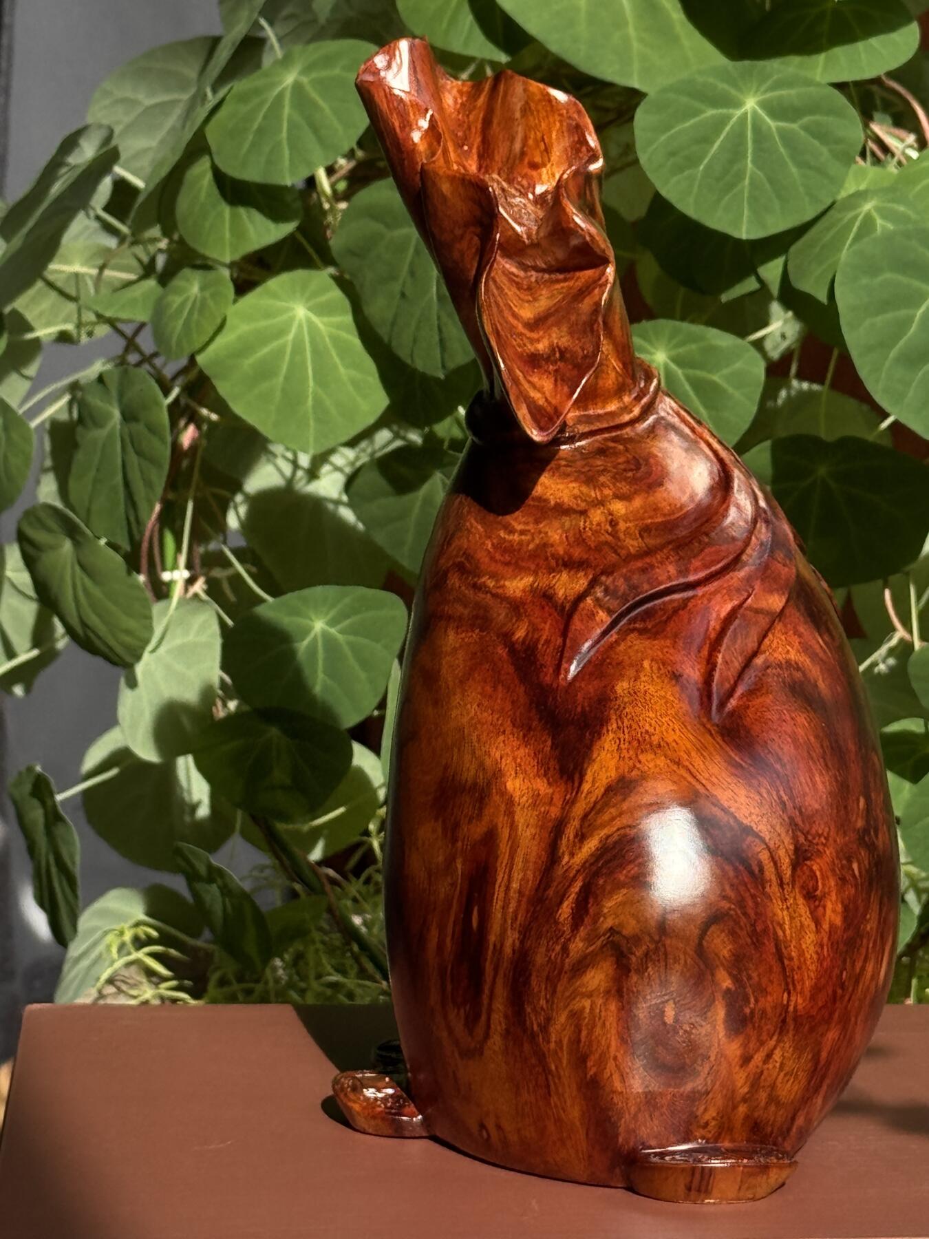 零元拍：越南黄花梨风水摆件钱袋子大摆件，满花精工。尺寸约：24/15CM。