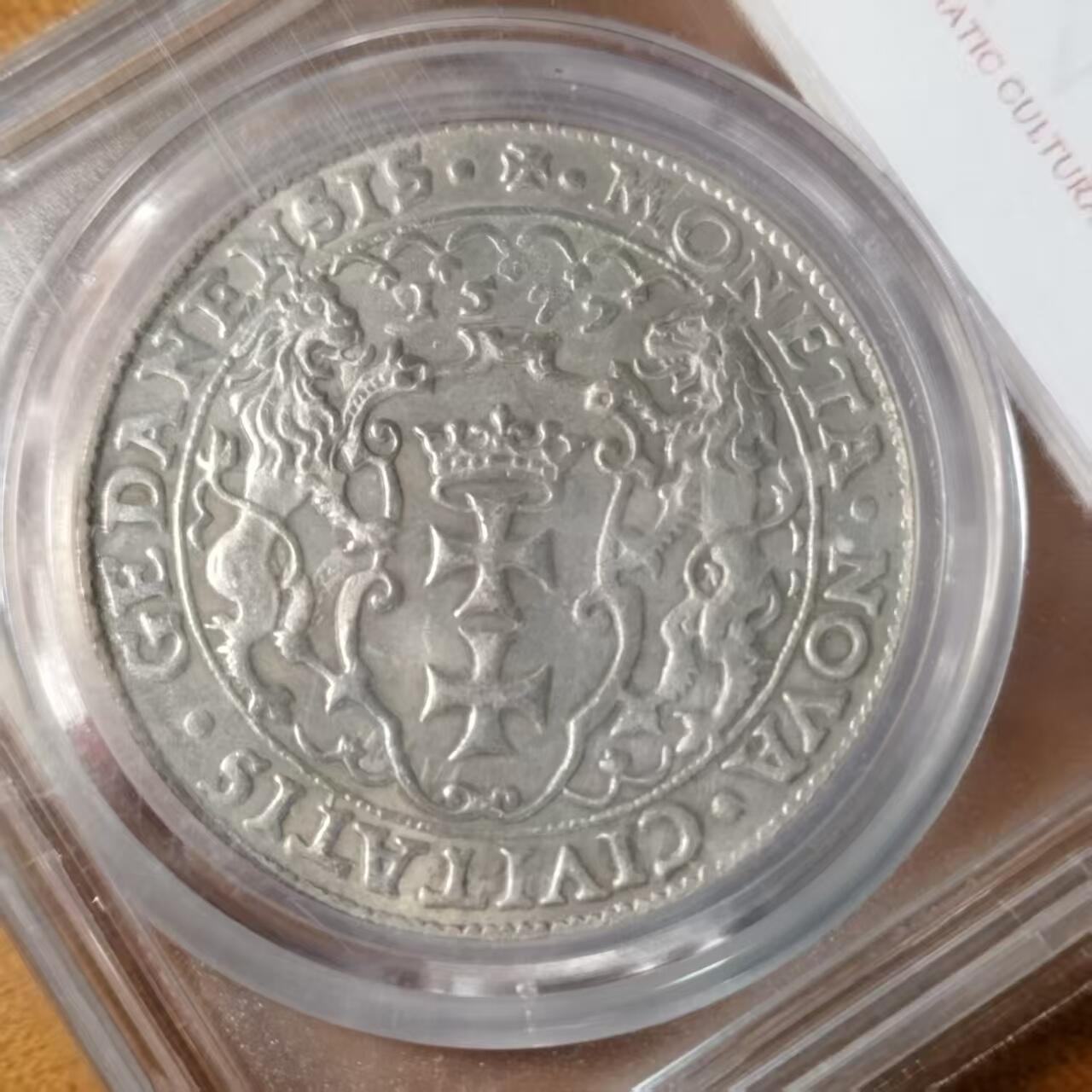 长老汇马年精选第十六场拍卖 波兰1577年但泽自由市1/4泰勒复刻币  双十字盾徽 中古欧洲打制币   盒装