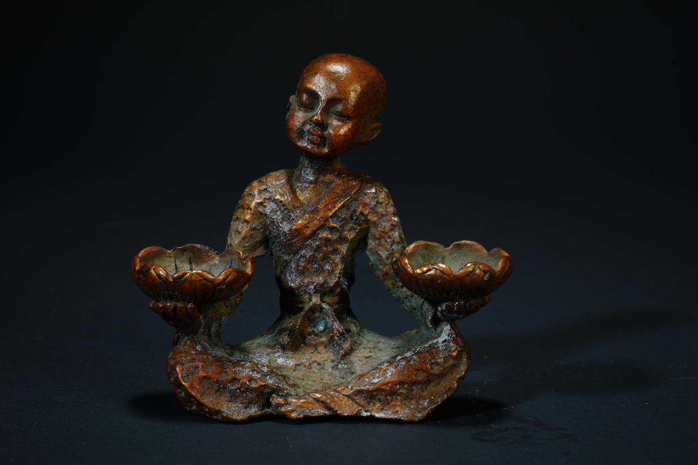 上海都达杂项专场六十九【全场包邮】 尼泊尔铜佛香插造像96-22