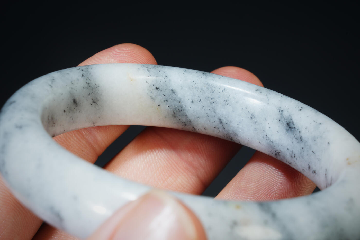 上海都达杂项专场六十九【全场包邮】 天然和田玉点墨青花手镯96-31