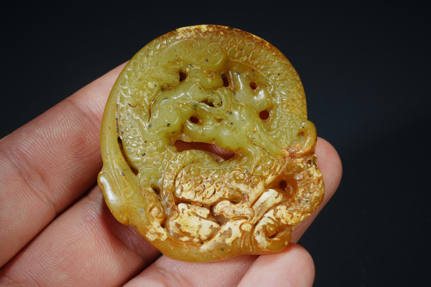 上海都达杂项专场六十九【全场包邮】 古玉望子成龙挂件96-46