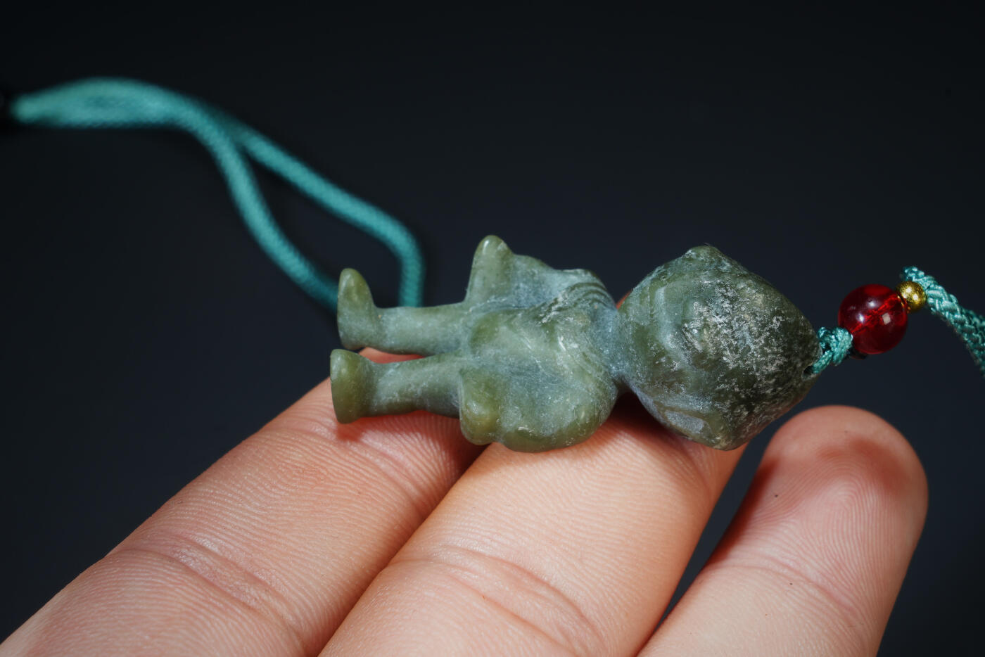 上海都达杂项专场六十九【全场包邮】 天然和田玉奥特玛吊坠挂件96-188