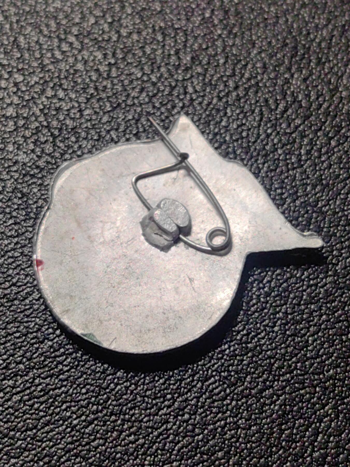 靖甫拍卖第九场 胡志明青年团证章