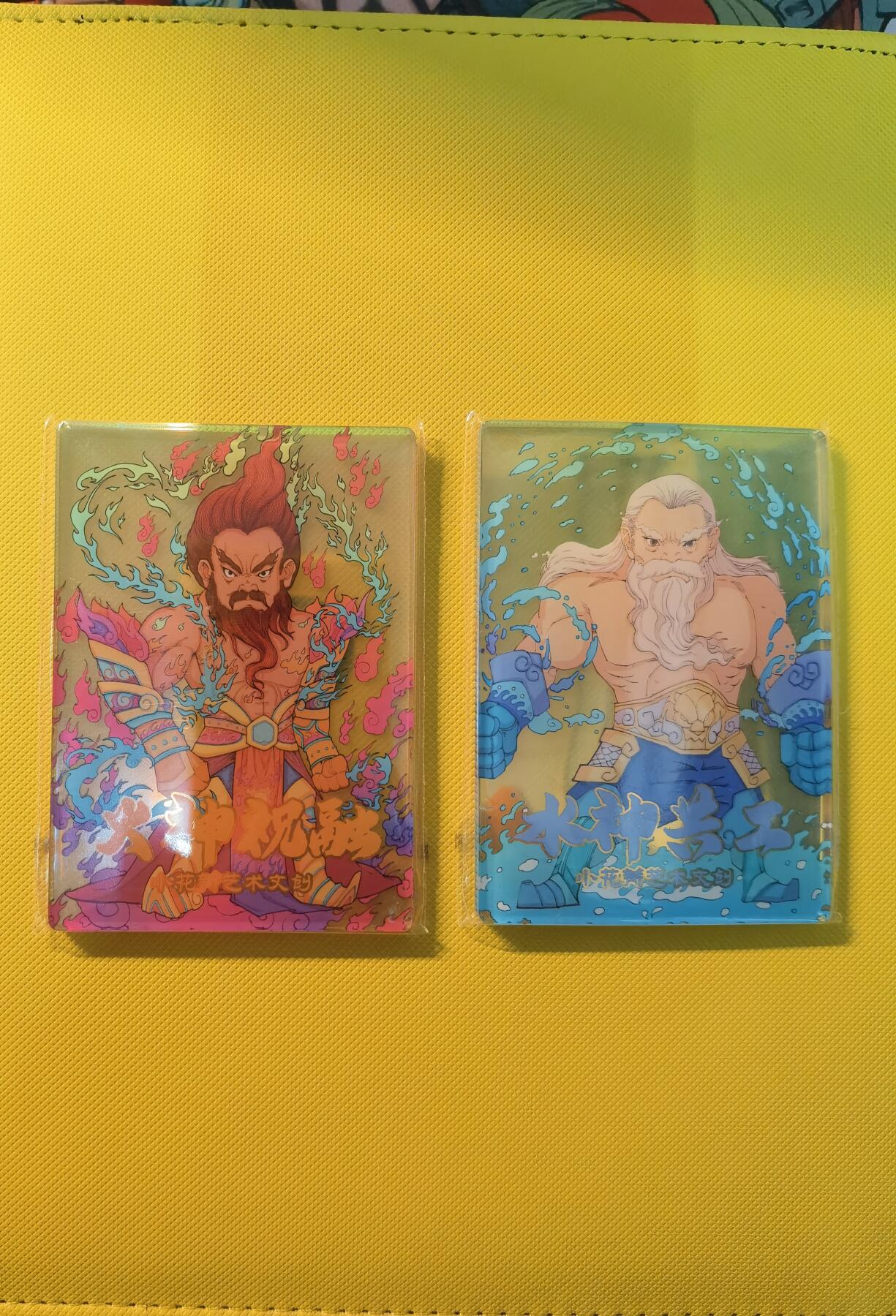 蜂潮卡牌  拍卖001期  小花瓣专场（4月10日  21点  截拍） 小花瓣艺术文创  水神共工  火神祝融  亚克力一对