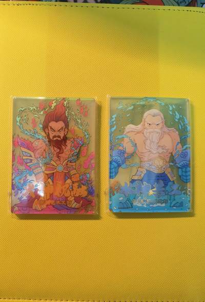 蜂潮卡牌  拍卖001期  小花瓣专场（4月10日  21点  截拍） - 小花瓣艺术文创  水神共工  火神祝融  亚克力一对