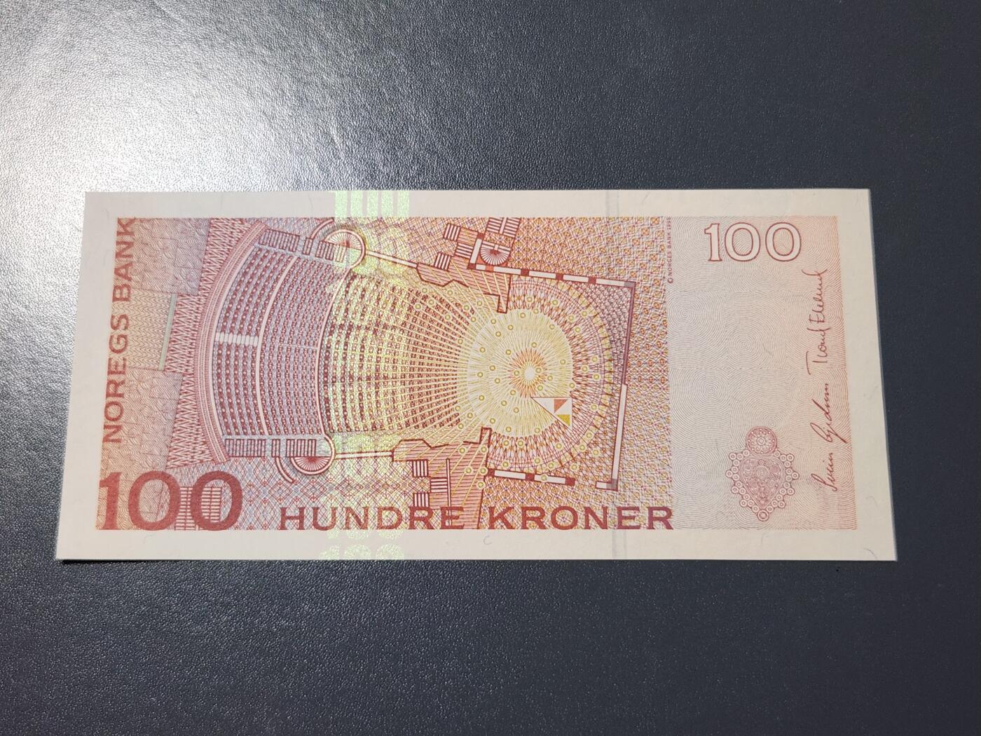 4月8号晚上8点 中外纸币自动截拍第52场 100