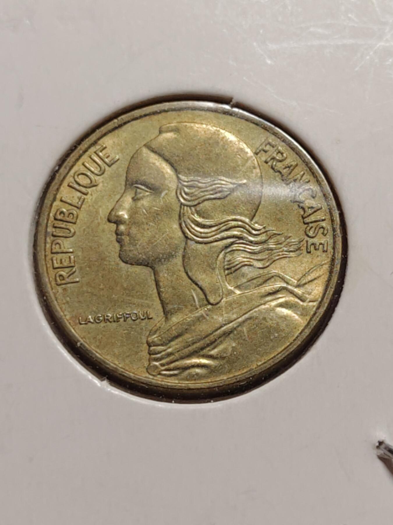 2026年第四十二场(总第二百一十一场）外国好品散币场(佣金3%) 纸夹币–法国🇫🇷1976年5生丁，1968年1/2法郎，1972年1/2法郎，1977年1法郎共四枚