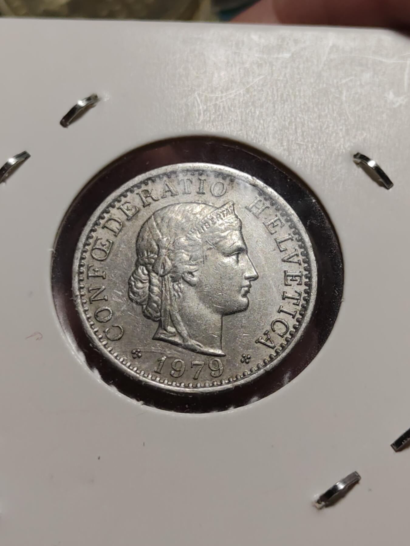 2026年第四十二场(总第二百一十一场）外国好品散币场(佣金3%) 纸夹币–瑞士🇨🇭1979年20拉彭，1981年5拉彭，1982年5拉彭共三枚