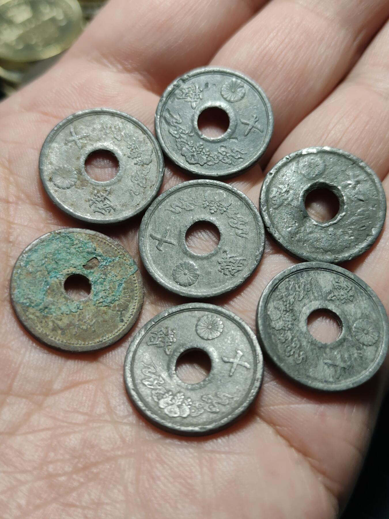 2026年第四十二场(总第二百一十一场）外国好品散币场(佣金3%) 日本1944年10钱锡币(昭和十九年)共七枚