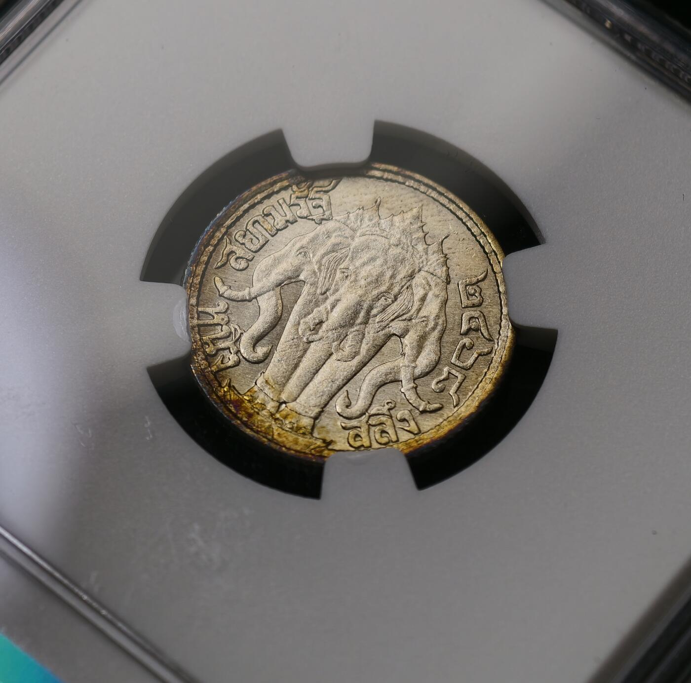 甄臻铺-世界币章拍卖（第59期），甄品场拍品征集中，送拍享返佣金等优惠多多