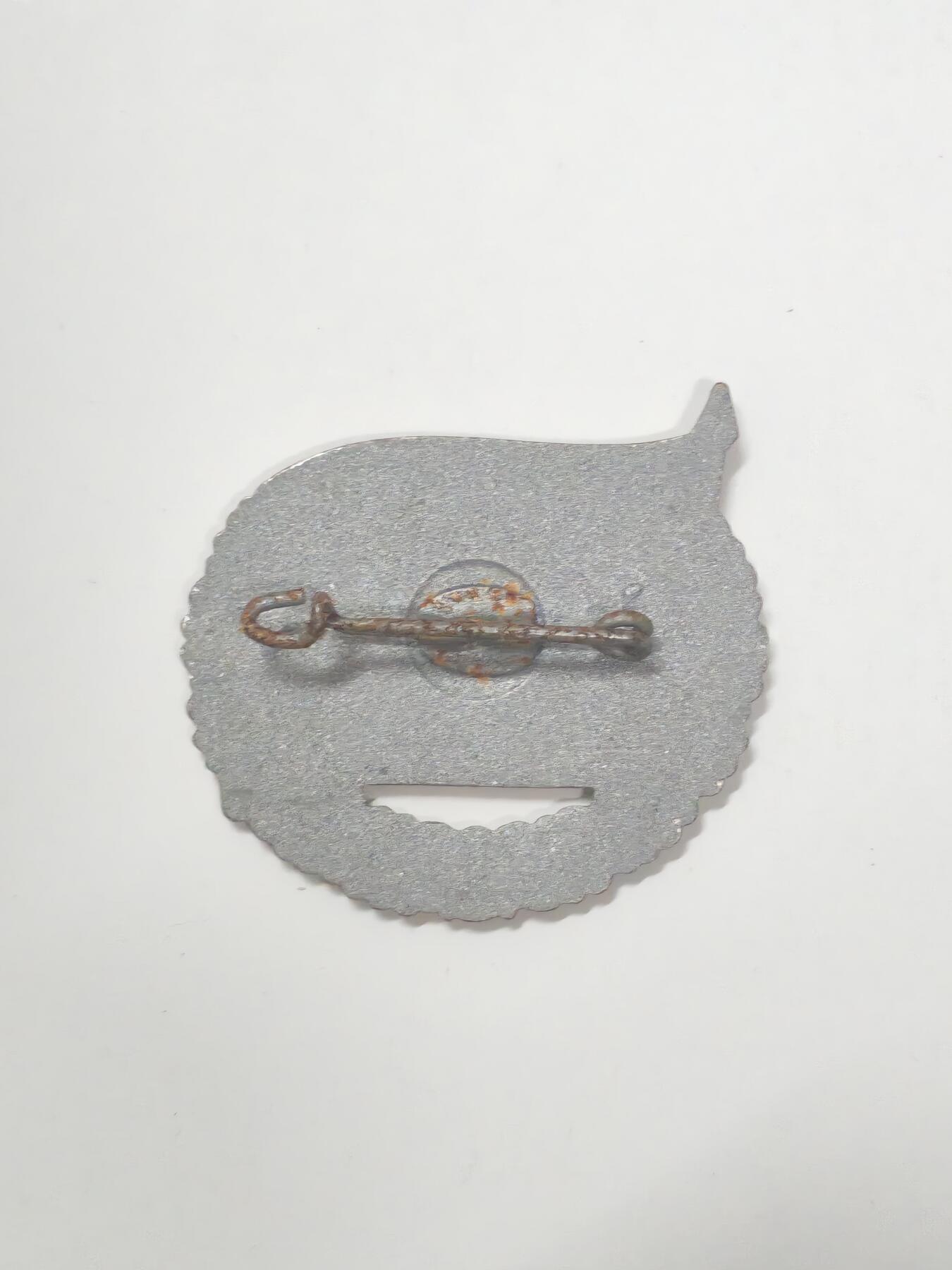 韵星假日军品类拍卖第52期  -- Rimey Holidays Militaria Auction 52 民主德国银级威廉匹克与台尔曼共同战斗奖章