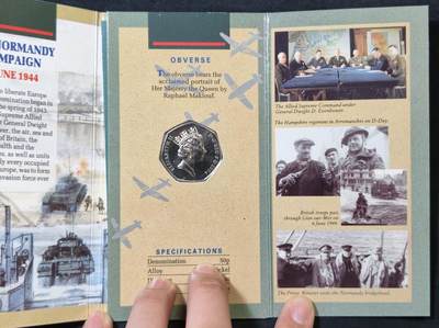 甄臻铺-世界币章拍卖（第59期），甄品场拍品征集中，送拍享返佣金等优惠多多 - 少见纸卡装–英国1994年50便士(诺曼底登陆50周年纪念币)