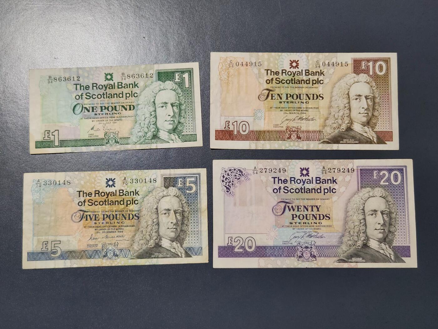 4月8号晚上8点 中外纸币自动截拍第52场 原票极美品一套