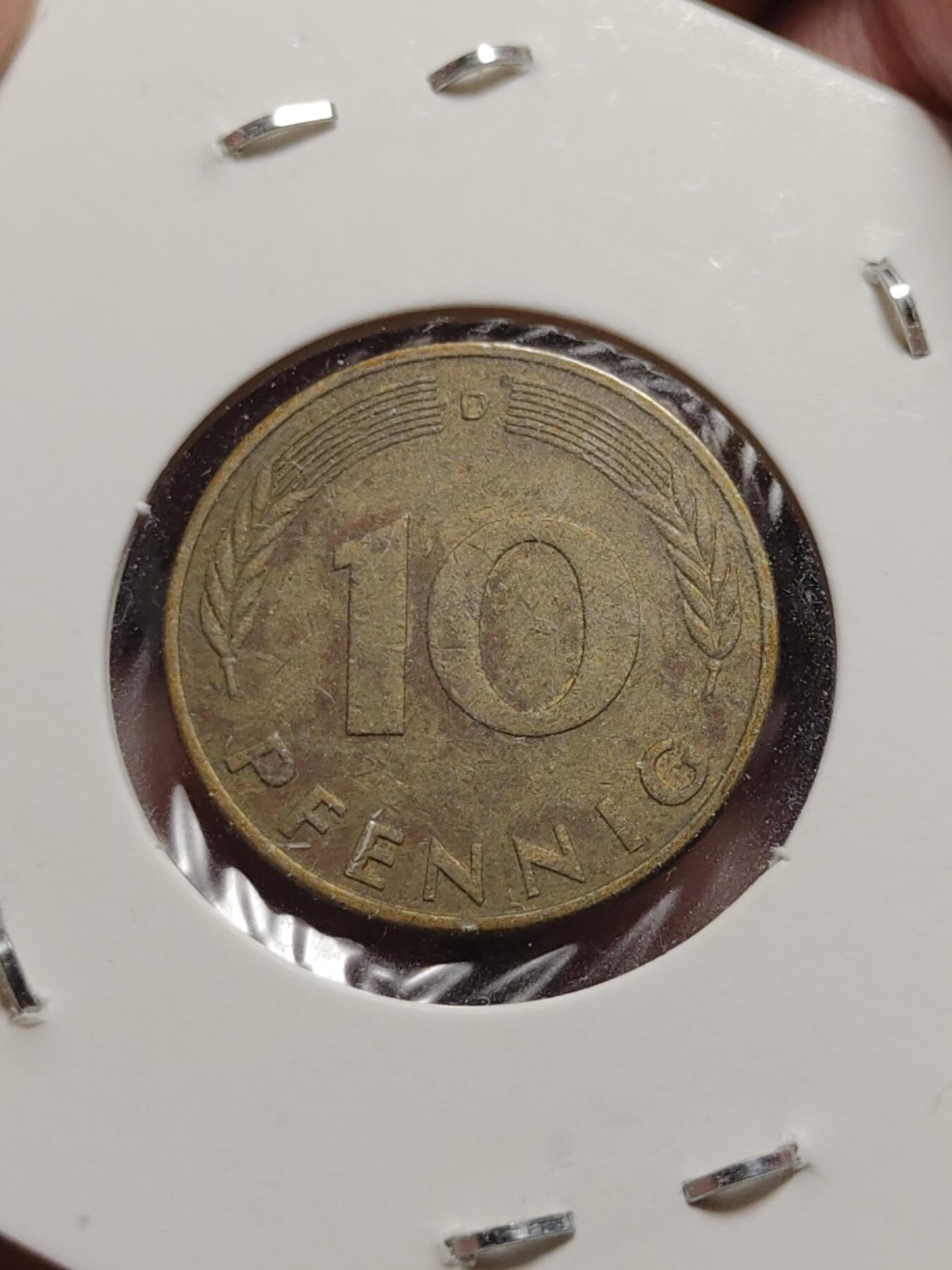 2026年第四十二场(总第二百一十一场）外国好品散币场(佣金3%) 纸夹币–德国🇩🇪1980年10芬尼(J标汉堡造)，1977、1982年10芬尼(D标慕尼黑造)，1991年5芬尼(A标柏林造)，1959年1芬尼(D标慕尼黑造)共五枚