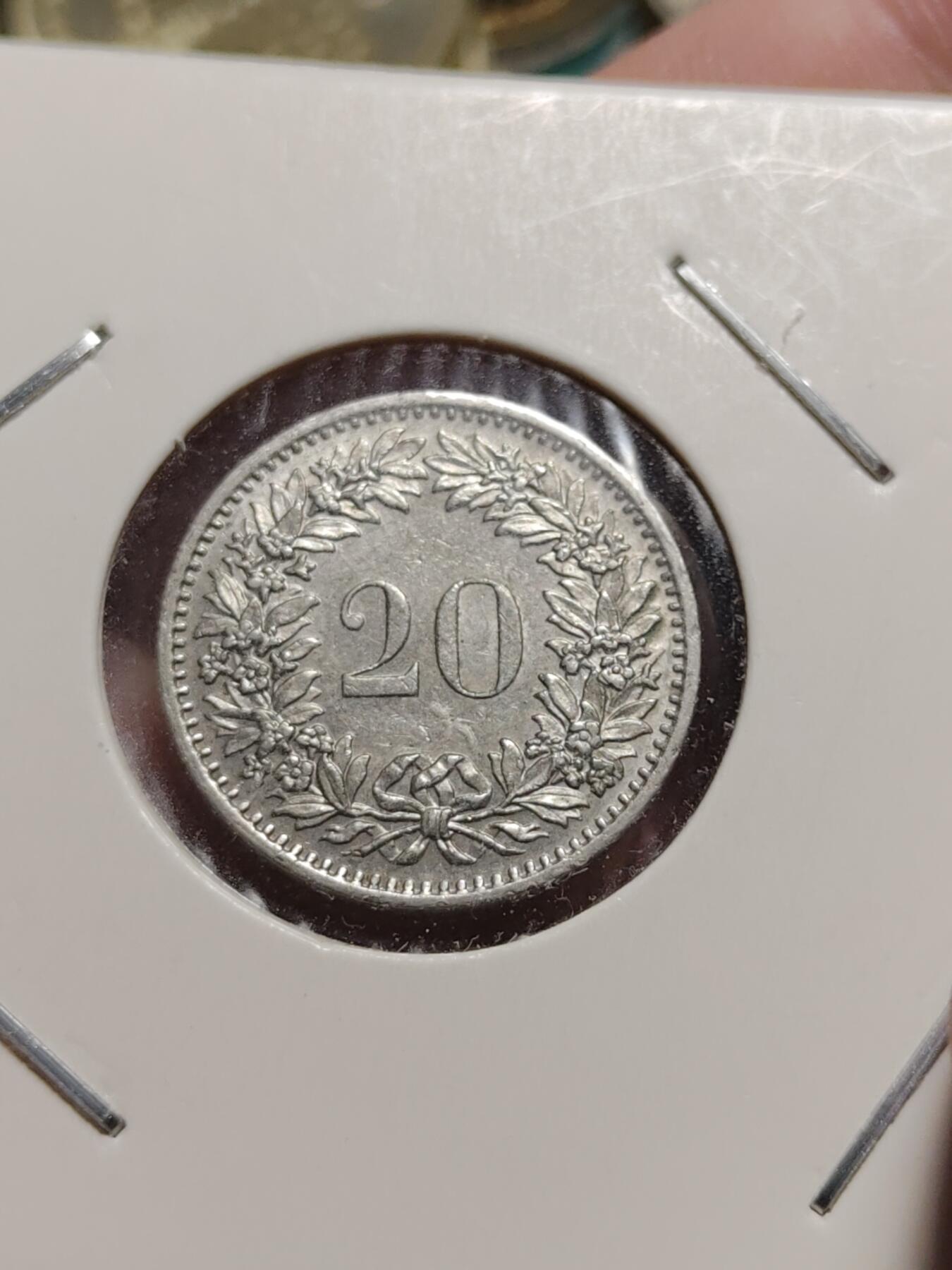 2026年第四十二场(总第二百一十一场）外国好品散币场(佣金3%) 纸夹币–瑞士🇨🇭1979年20拉彭，1981年5拉彭，1982年5拉彭共三枚