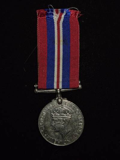 凯旋世界勋赏（第23期）（欢迎送拍）（对拍品有疑问请询问客服，不接受到手刀，出价默认拍品品相。请认真阅读拍卖规则！出价默认已认可！）（收到货请录制开箱视频，无视频概不处理问题。） - 英国二战战争奖章