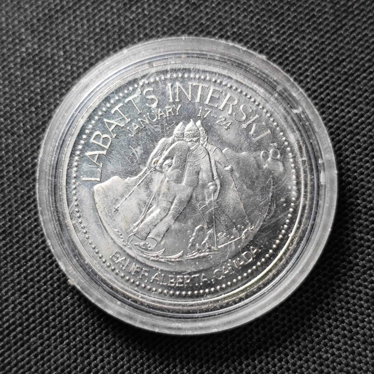 KK钱币收藏小铺  第409期 2月预留时间 周末发货  加拿大1元代币