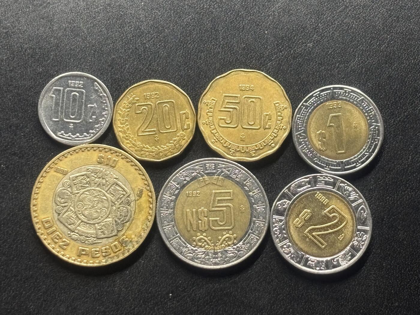 邮泉阁外国硬币限时拍卖第四十五场 （邮票在国外，请付邮费6元）