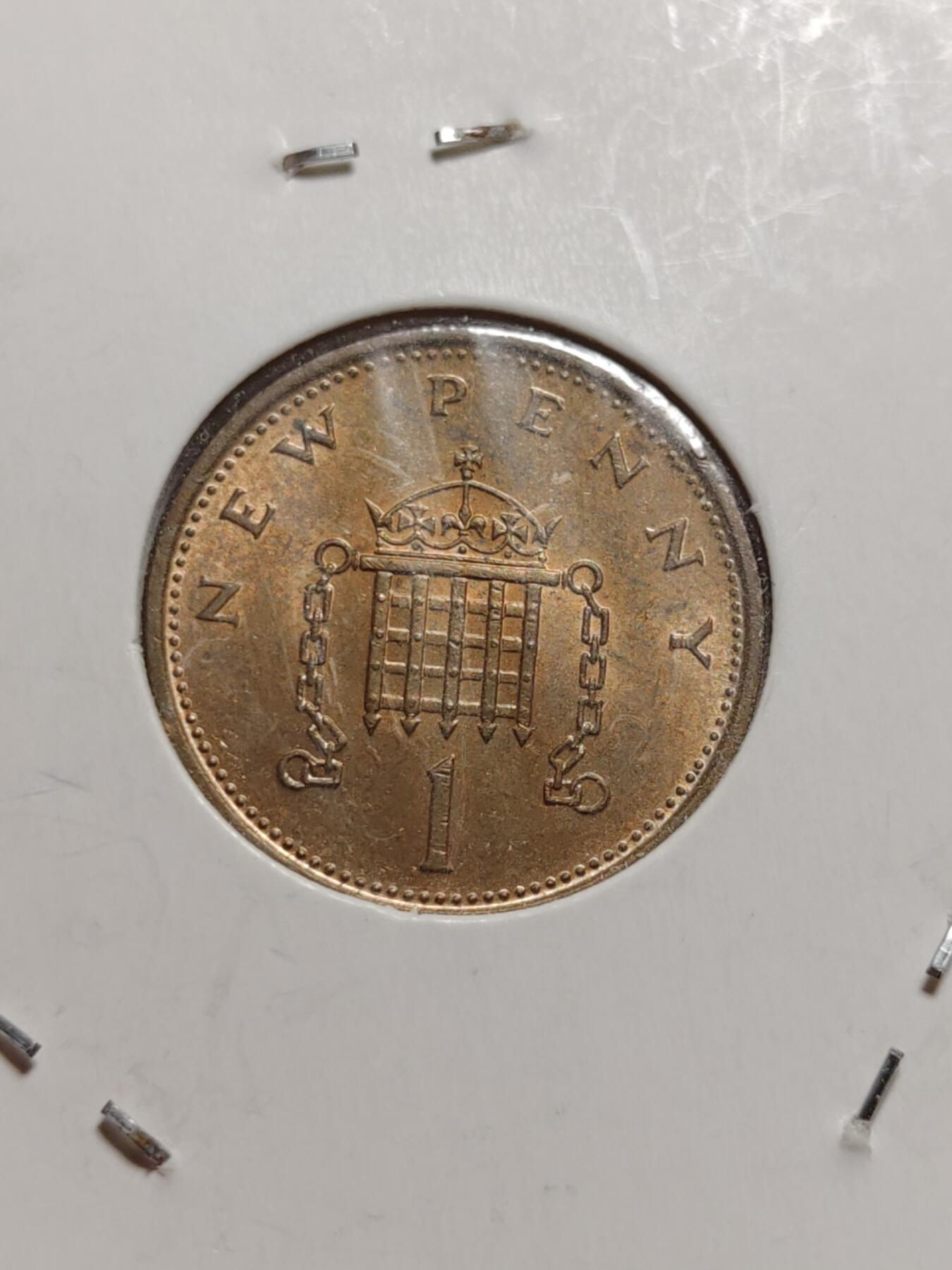 2026年第四十二场(总第二百一十一场）外国好品散币场(佣金3%) 纸夹币–英国🇬🇧1971年1/2便士，1978年1便士，1965年1/2便士共三枚