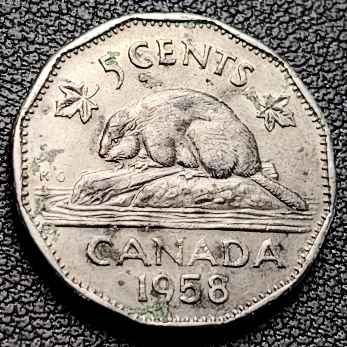 泉币菌-第223场-拍品多 请提前出价(工作原因  发货比较迟缓 已在拍卖规则里面说明 望理解)