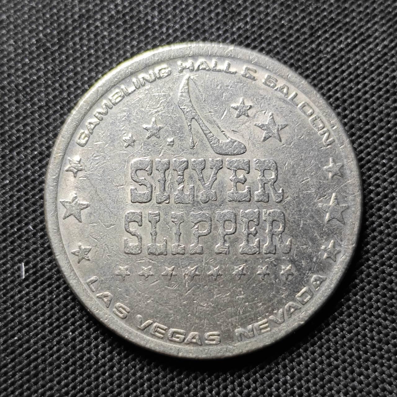 KK钱币收藏小铺  第409期 2月预留时间 周末发货  1元代币