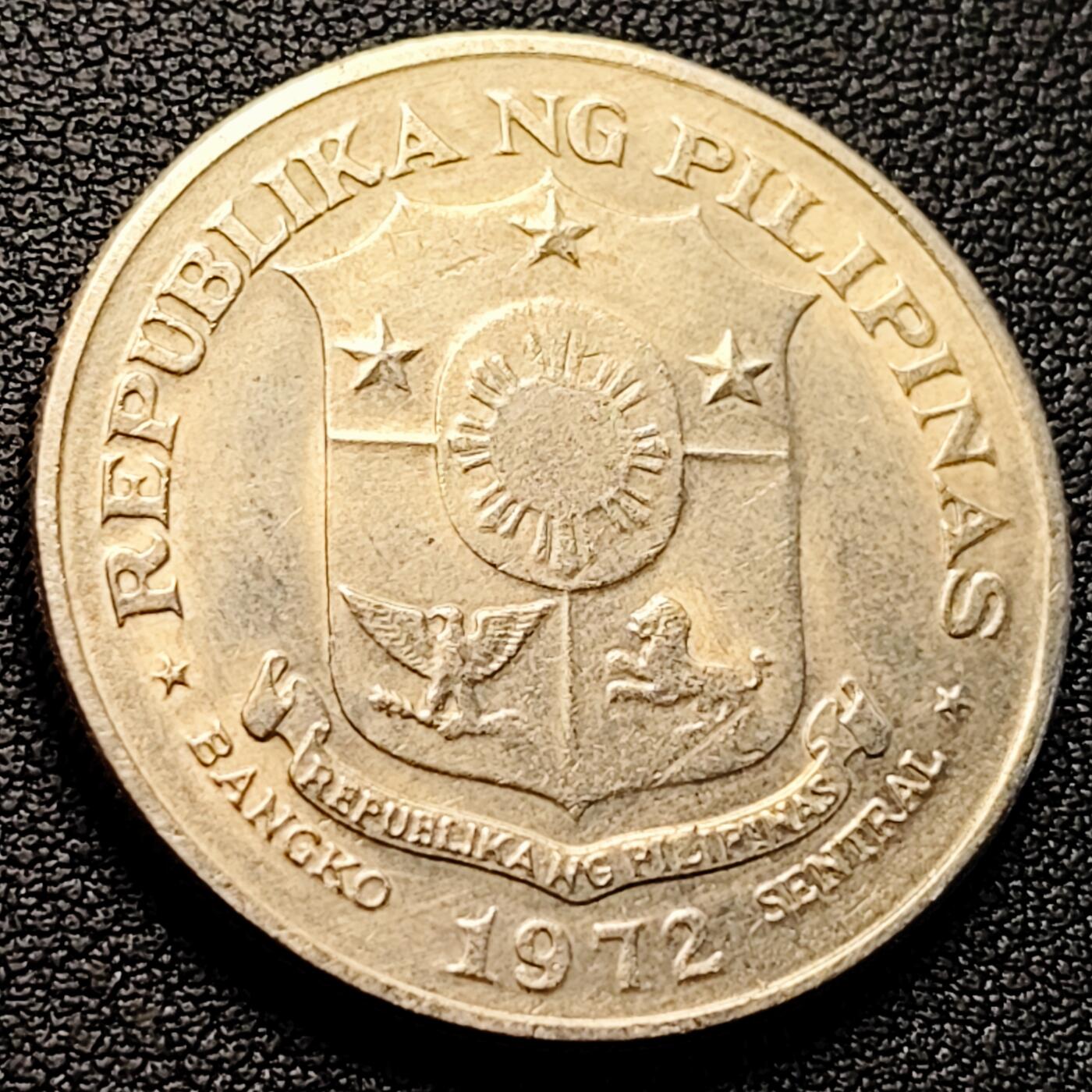 泉币菌-第223场-拍品多 请提前出价(工作原因  发货比较迟缓 已在拍卖规则里面说明 望理解)