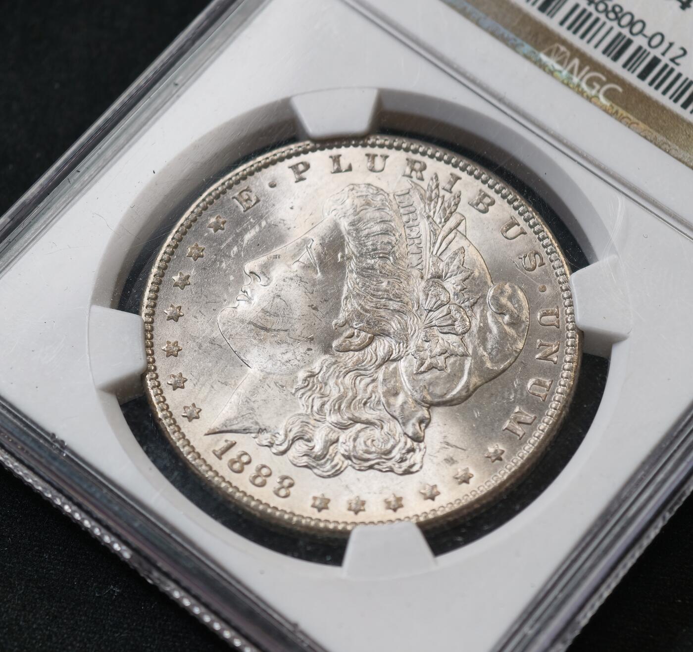 甄臻铺-世界币章拍卖（第59期），甄品场拍品征集中，送拍享返佣金等优惠多多