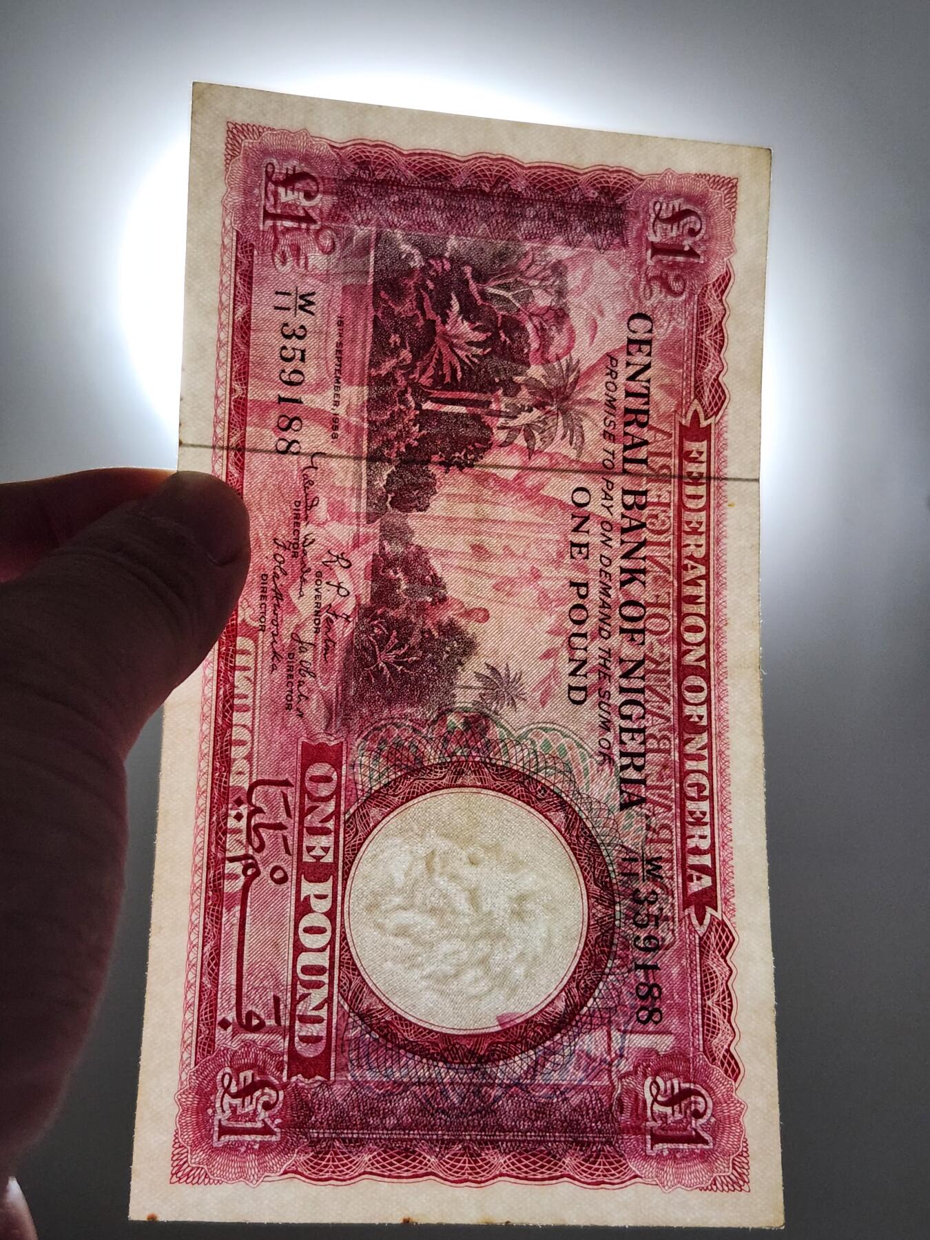 4月9号晚上8点 中外纸币自动截拍第53场 极美品