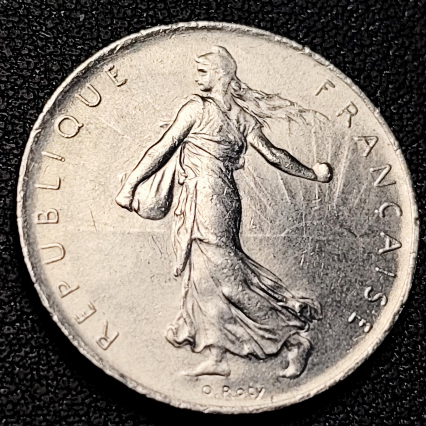 泉币菌-第223场-拍品多 请提前出价 。