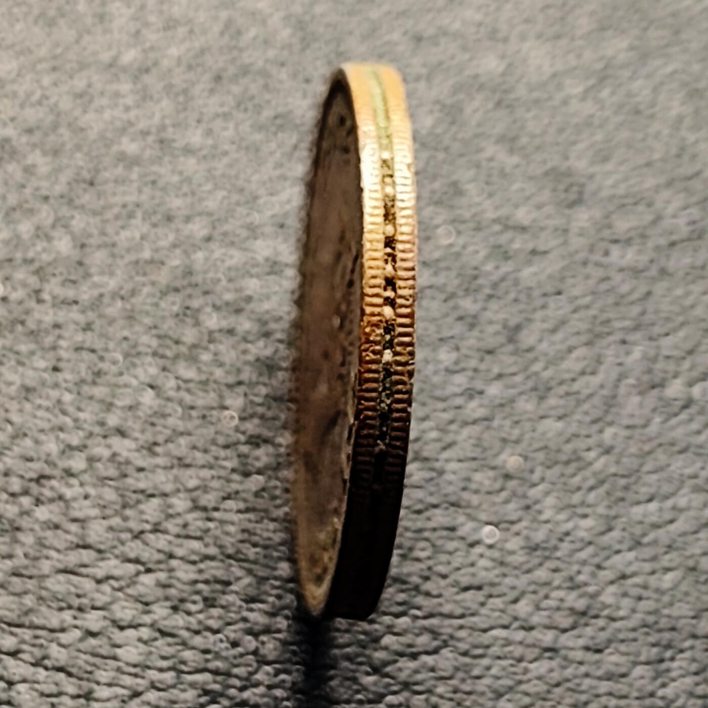 泉币菌-第223场-拍品多 请提前出价(工作原因  发货比较迟缓 已在拍卖规则里面说明 望理解)